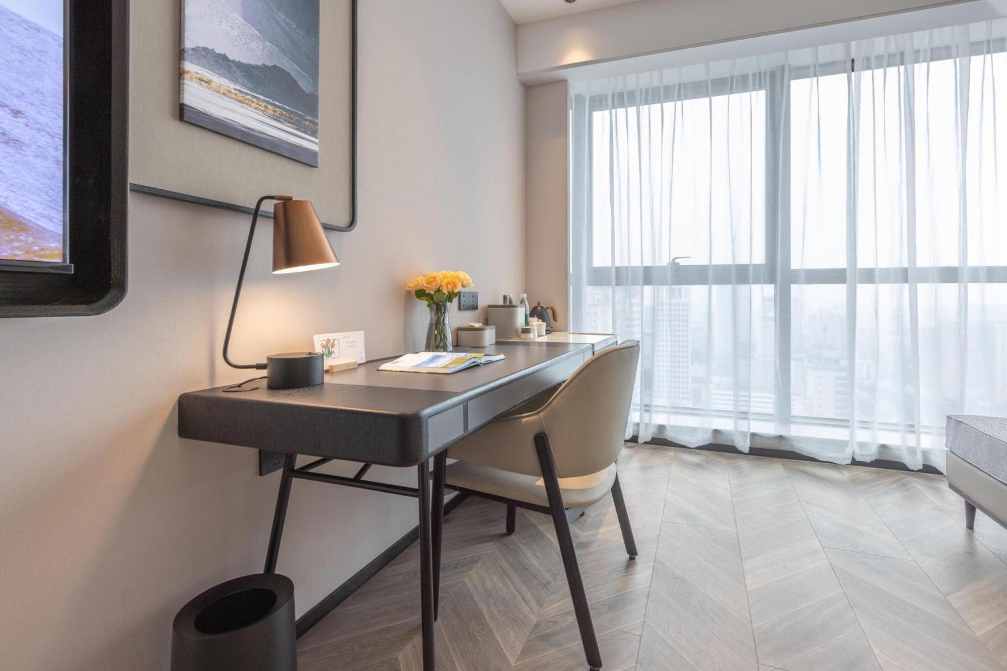 Atour Hotel Wuhan Chuhe Han Street Hongshan Plaza Exterior foto